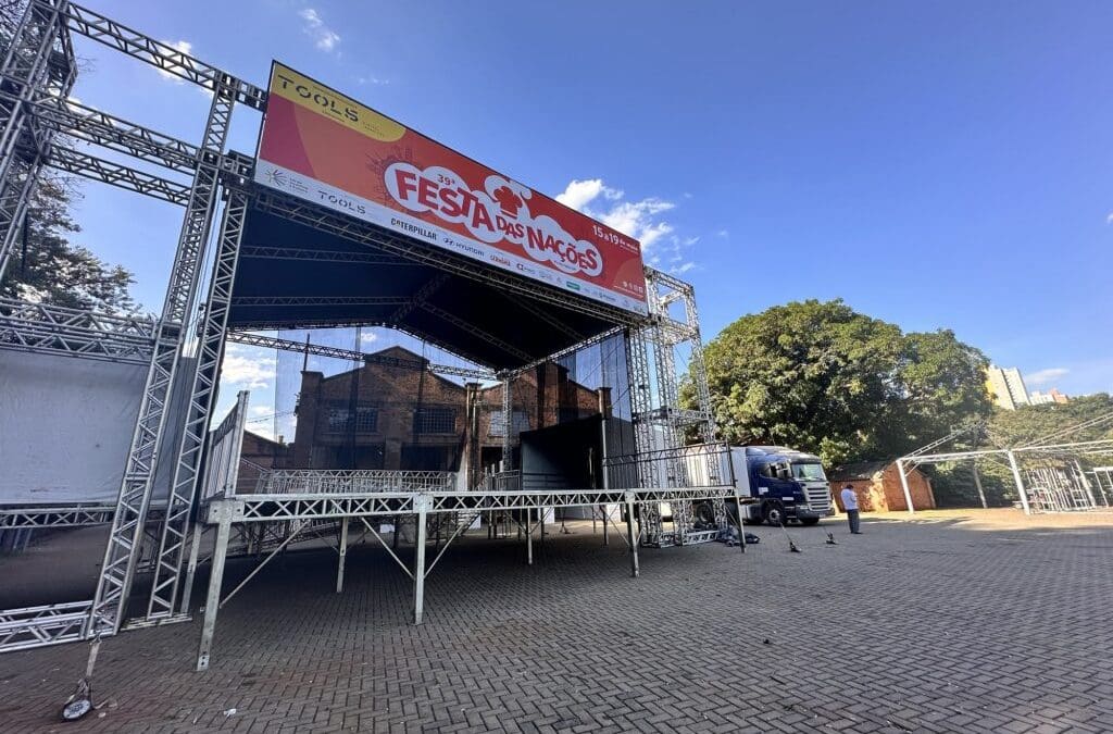 Estrutura para a 39ª Festa das Nações começa a ser montada no Engenho Central